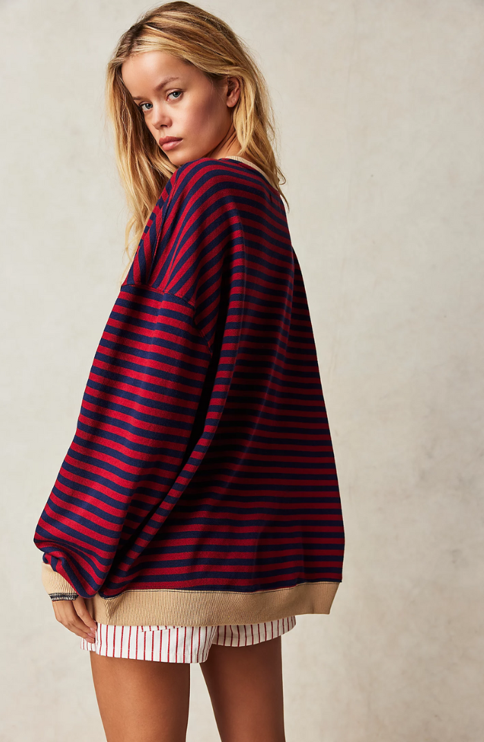 AMELIA – GESTREIFTER PULLOVER IN ÜBERGRÖSSE