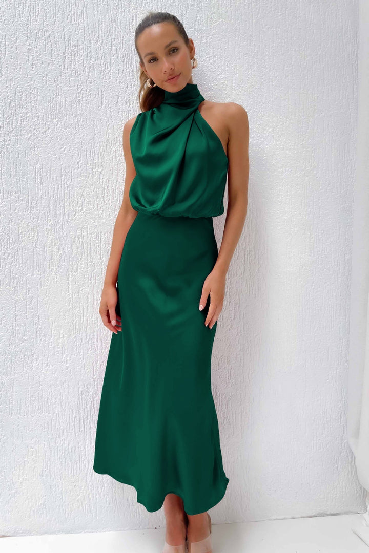 Carlina™ - Langes Satin-Kleid mit Halterneck