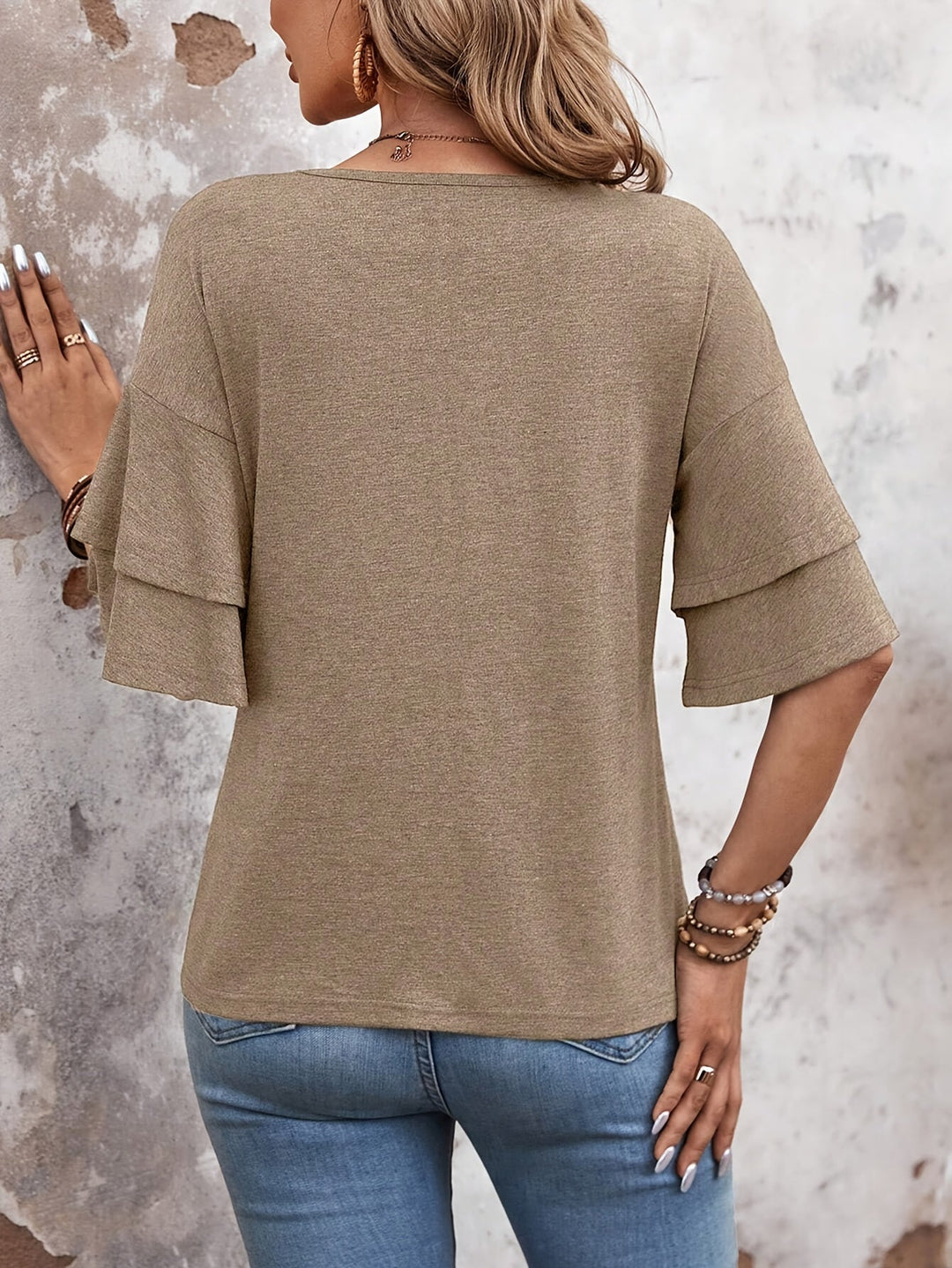 Hazel™ - T-Shirt mit V-Ausschnitt und weiten Ärmeln