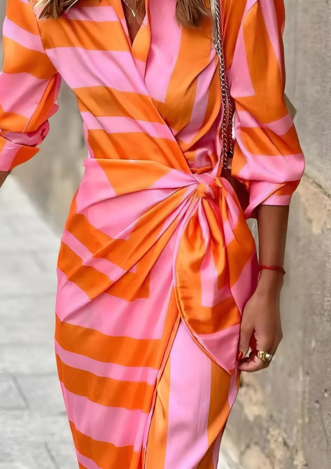 Amalia™ – Zeitloses bedrucktes Wickelkleid