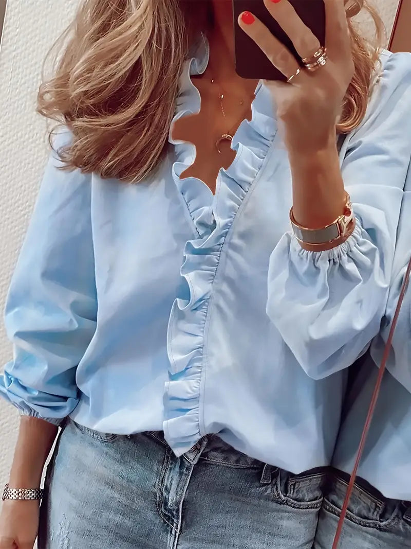Aria™ - V-Ausschnitt-Shirt mit Rüschenbesatz
